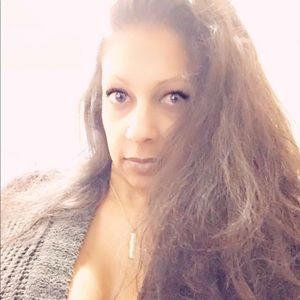 Meet your Posher, Annie